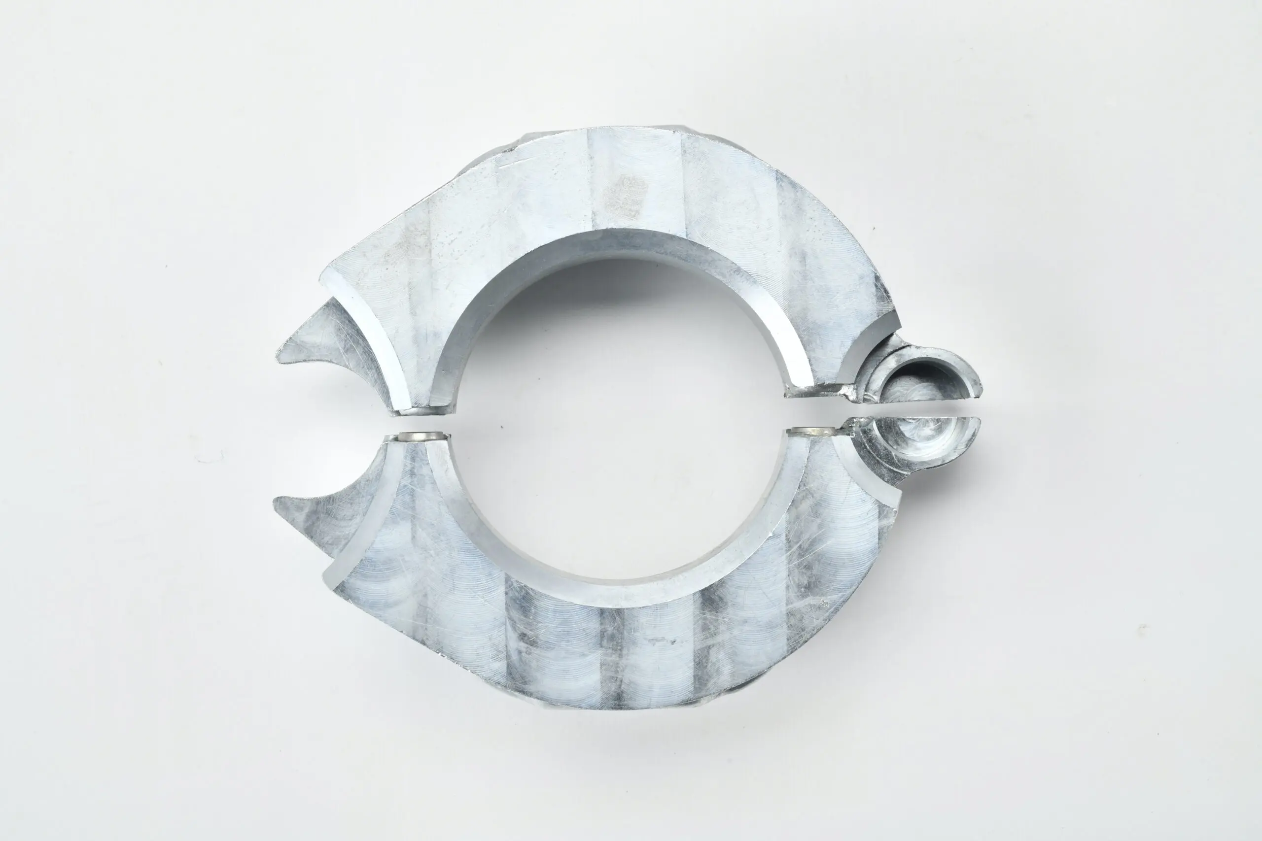 HydroAxe VOLVO PENTA 130S-M150S Anode below
